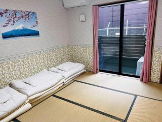 全新上线花跡民宿4号館101 关西机场直达萩之茶屋出站1分钟!难波,心斋桥4分钟车程! - Osaca - 0