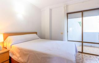 Lovely Apartment In Torrevieja - 7