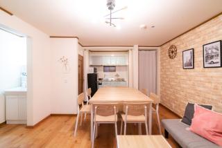 大正駅徒歩1分! 便利で静かな2LDK一軒家 - 2