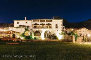 Huge charming manor house. Waterfall & Volcanoes - Santa Pau - 0