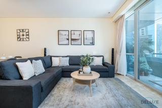 Sophisticated 3BR w/ Assistant’s Room at Al Fattan Marine Towers 2 JBR by Deluxe Holiday Homes - Dubái - 4