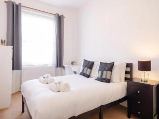 Pass the Keys Spacious 3 Bed Flat Near Kings Cross and Camden - 7