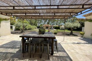 Beautiful contemporary villa swimming pool and large garden - 3