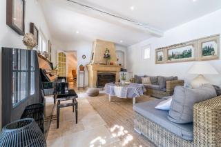 Provencal bastide with heated pool near Alpilles and Luberon - Vernègues - 1