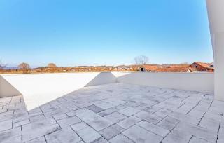 6 Bedroom Stunning Home In Podgrade - - 2