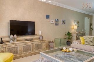 Stunning & Cosy 2BR home with views in Sliema by 360 Estates - Sliema - 6