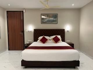 The Land Sand Hotel - 4