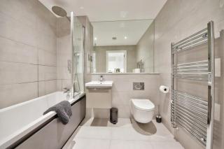 Modern 1Bed Apt with Parking - Grand Exchange Bracknell - 4