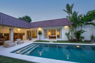 Villa Pagu - Seminyak - 0
