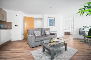 Birmingham City Centre - JQ Apartment - Free WiFi & Netflix - Top Rated - 3CS - Birmingham - 8