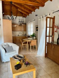 Homey Stoupa, Mani - 2