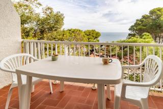 Carboneres 46 Apartamento con terraza y vistas - Llança - 0