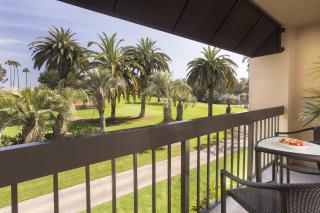 Hyatt Regency Newport Beach - 8