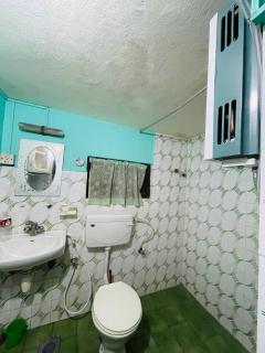 Heranya Hostel - 8