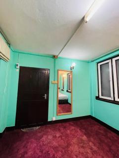 Heranya Hostel - Catmandu - 5