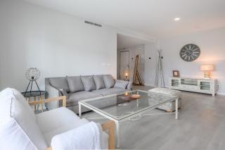 Los Camaleones by Ĥ - Playa de los Haraganes HLHC3304P4 - 9