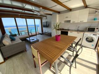 Apartamento Eros, un balcón frente al mar. - La Mareta - 6