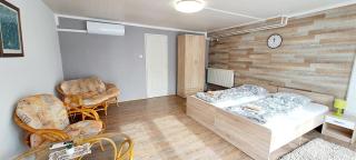 Napvirág - Közel mindenhez - Balatonakarattya - 5