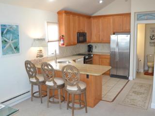 Ocean Front Single Family Home Located In Beach Haven Gardens - Beach Haven - 5