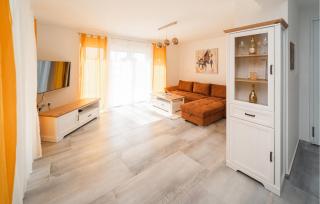 Awesome Home In Krnica With Wi-Fi - Krnica - 8