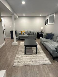 Private Basement Suite in Halifax - 4