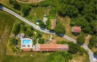 Beautiful Home In Zatka - 2