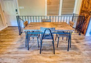 Rusty's River View: Lux Cabin, Hot Tub, Views - 9