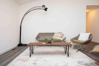 Farmville Modern Farmhouse - 7