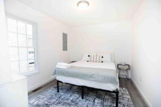 Farmville Modern Farmhouse - 1