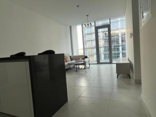 One Bedroom Apartment - District One, Residence 14 - Dubai - 7