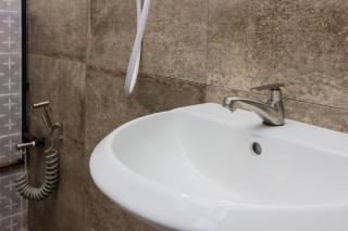Newly 4BR Cottage House Retreats with Free Parking - Butterworth - 4