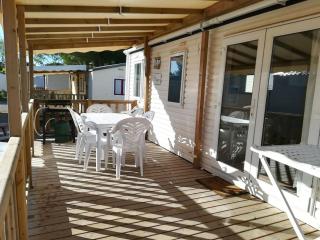 Bungalow ensoleillé à Canet-en-Roussillon avec piscine partagéeA - 7