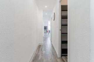 Enjoy Valencia: Deluxe Apartment with Terrace - Valencia - 2