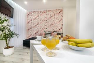 WHome City Chic Escape: Your Stylish Haven in Downtown - Lissabon - 3
