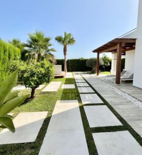 HOUSE with PRIVATE GARDEN and COMMUNITY POOL - Finestrat - 9