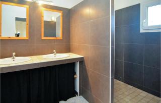 Nice Home In Eyguieres With Wifi - Eyguières - 3