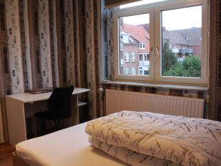 Duc Anh Ferienwohnung - Emden - 8