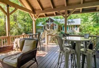 Riverfront Retreat: Sauna, Private Forest, 6 Falls - 8