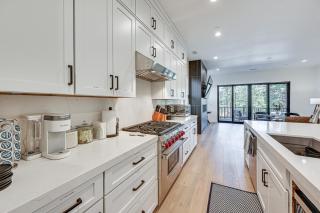Flagstaff Group Getaway with Game Room and Deck - Flagstaff - 4