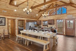 Mountain Majesty ~ 28 Person Indoor Pool Cabin - Sevierville - 5