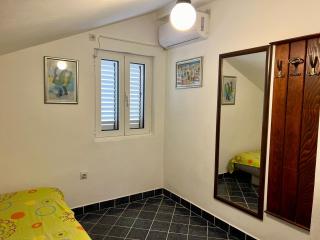 Apartments Holiday - Budva - 8
