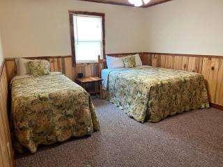 Solarium Cabin #16 on Patoka Lake in Southern Indiana - Seymour - 4
