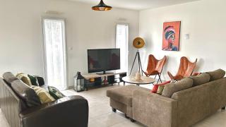 VILLA avec PISCINE chauffée trois chambres - 9