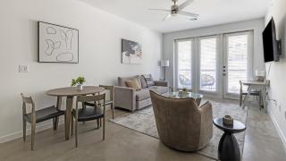 Landing Modern Apartment with Amazing Amenities ID1804X66 - Bee Cave - 6