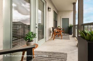 Landing Modern Apartment with Amazing Amenities (ID1804X65) - Bee Cave - 1