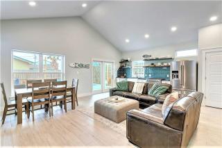 La Puerta Rosada - Gorgeous home w Private Pool - Port Aransas - 5