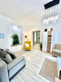 James Bond Apartment old town - Bratislava - 1