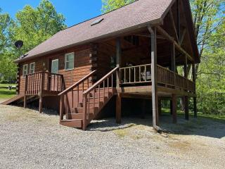 Deluxe Cabin #20 with Hot Tub on Patoka Lake in Southern Indiana - 0