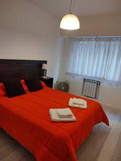 Excelente departamento para 2 personas con balcón a la calle - Mar del Plata - 2