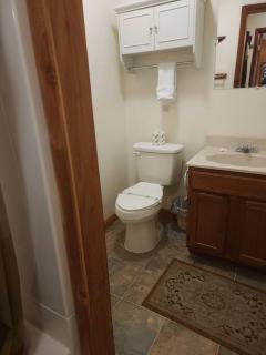 One Bedroom Cozy Cabin #23 on Patoka Lake in Southern Indiana - 5